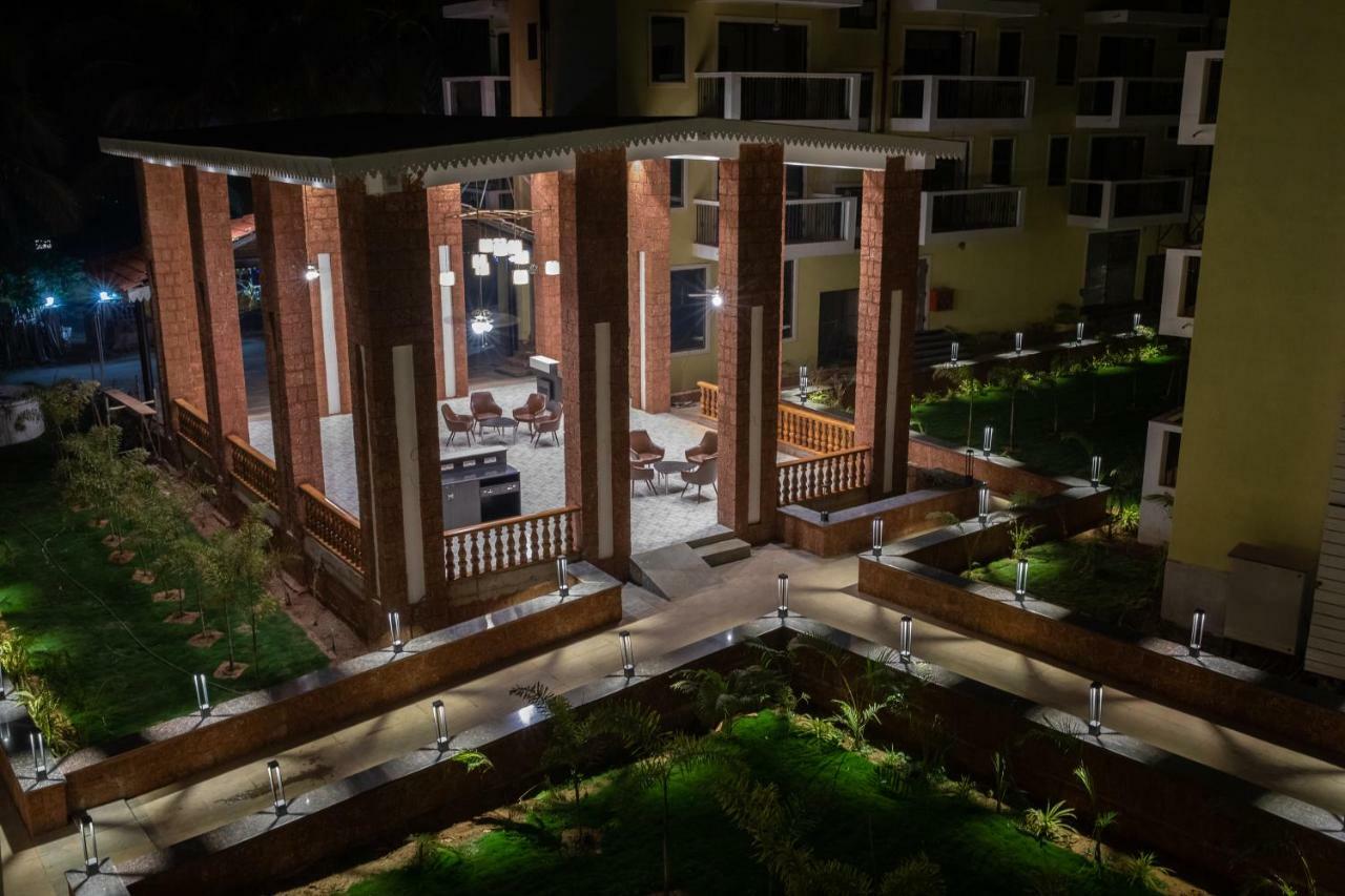 Отель Max Lords Plaza Варка Экстерьер фото